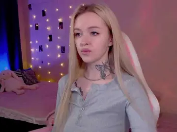 Bongacams Live Porn of NaughtyMable