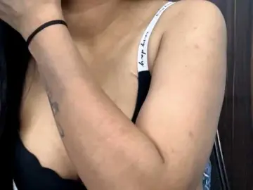 Bongacams Adult Webcam of Dollmeenu