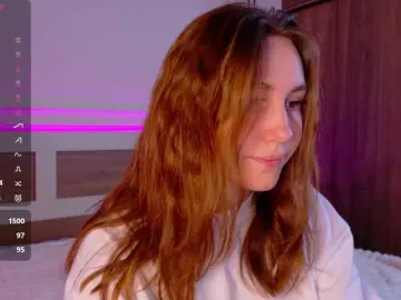 Bongacams Nude Webcam of LunaXBaddie