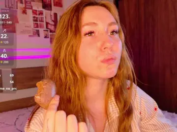 Bongacams Watch Live Sex Cams of LunaXBaddie