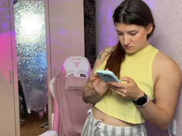 Bongacams Nude Webcam of Katrinmiss