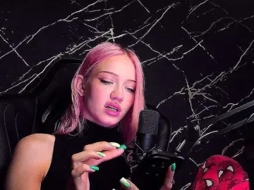 Bongacams Watch Live Sex Cams of Molodaya