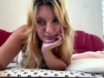 Bongacams Watch Live Sex Cams of casseyronely