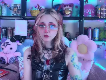 Bongacams Free Porn Cam of Devil-Baby