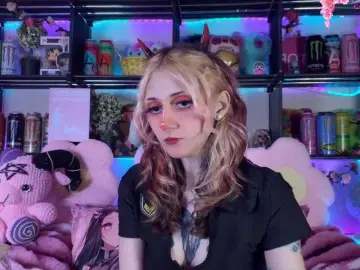 Bongacams Nude Webcam of Devil-Baby
