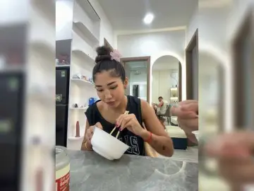 Bongacams Nude Webcam of lean-lie