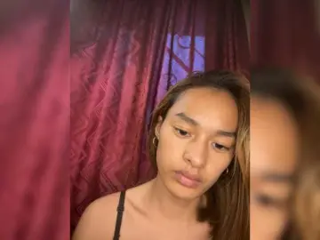 Bongacams Live Sex Cam of Nathie01