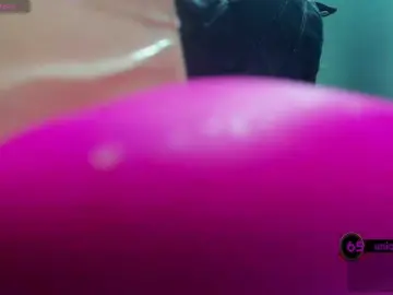 Bongacams Sex Cam of SarahStone