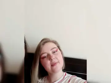 Bongacams Nude Webcam of HolyDevilS