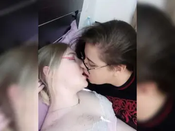 Bongacams Live Sex Cam of HolyDevilS