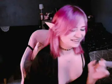 Bongacams Free Live Porn of mymoonstar