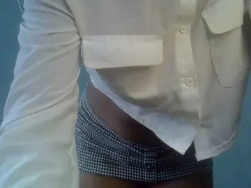 Bongacams Free Porn Cam of FreakyTrixie