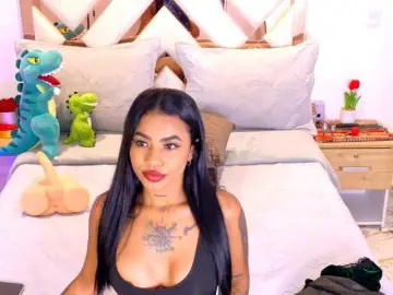 Bongacams Nude Webcam of Anneroaa