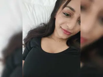 Bongacams Live Sex Cam of Clairemontrose