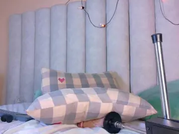 Bongacams Live Porn of Mia-Anderson