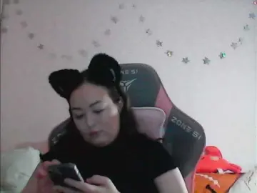 Bongacams Sex Cam of -tiny-nika-