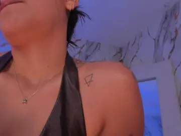 Bongacams Nude Webcam of AllyJensen