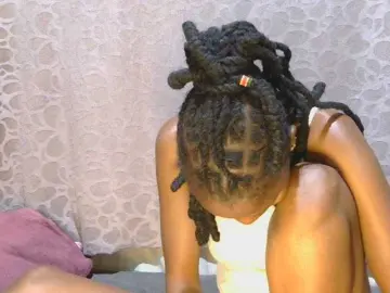 Bongacams Free Porn Cam of slim-girl01