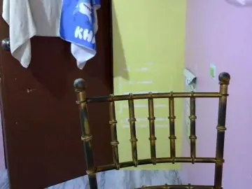 Bongacams Watch Live Sex Cams of MystiqueMiss