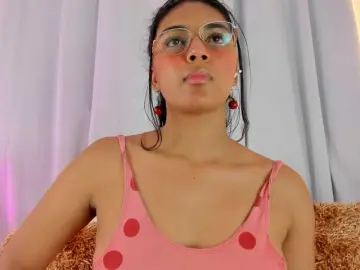 Bongacams Free Live Porn of Melodymoore