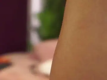 Bongacams Best live sex cam show of LucyCherry