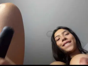 Bongacams Free Porn Cam of BREE-WATSON