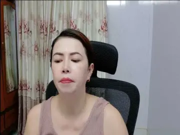 Bongacams Sex Cam of Lindahot69