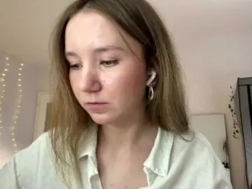 Bongacams Sex Cam of lisasmall