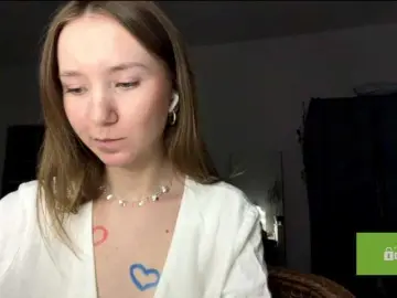 Bongacams Nude Webcam of lisasmall