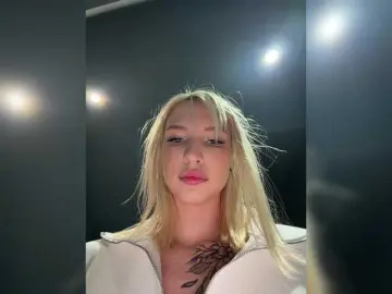 Bongacams Best Webcam of EwaBrown