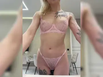 Bongacams Adult Video Chat of EwaBrown