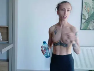 Bongacams Adult Video Chat of DiddySweet1