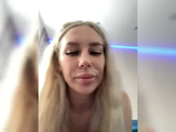 Bongacams Sex Cam of Lovensesgirl