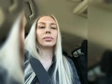 Bongacams Adult Webcam of Lovensesgirl