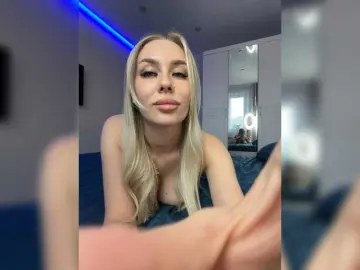 Bongacams Adult Webcam of Lovensesgirl