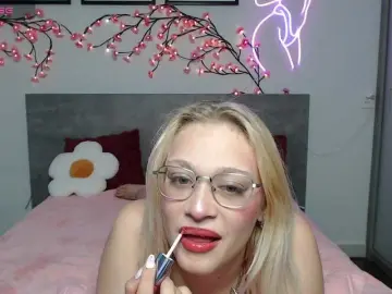 Bongacams Nude Webcam of Coraline-bush