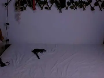 Bongacams Sex Chat of Aura-teen-hot