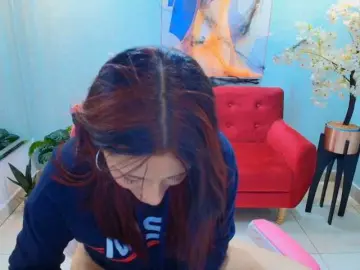 Bongacams Adult Video Chat of Redmoon-T18