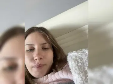 Bongacams Watch Live Sex Cams of Luxukisska