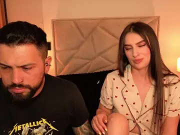 Bongacams Watch Live Sex Cams of SweetSin-Couple