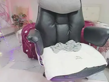 Bongacams Best live sex cam show of twhanhan