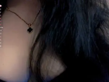 Bongacams Free Live Porn of xcrystalxx
