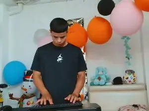 Cam4 Live Porn of alexander_cr1