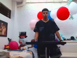 Cam4 Live Porn of alexander_cr1