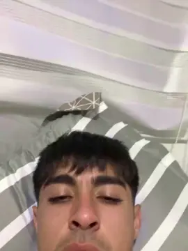 Cam4 Free Porn Cam of angxlz22