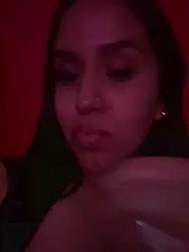 Cam4 Watch Live Sex Cams of juuli33