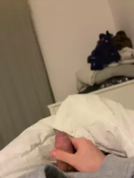 Cam4 Live Sex Cam of Frankestain18