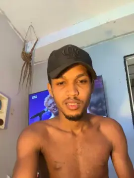 Cam4 Live Porn of young_safado