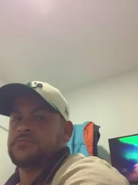 Cam4 Sex Cam of Alan988