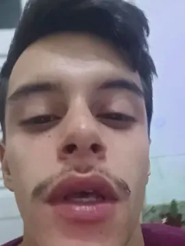 Cam4 Live Porn of GiganteOMenino